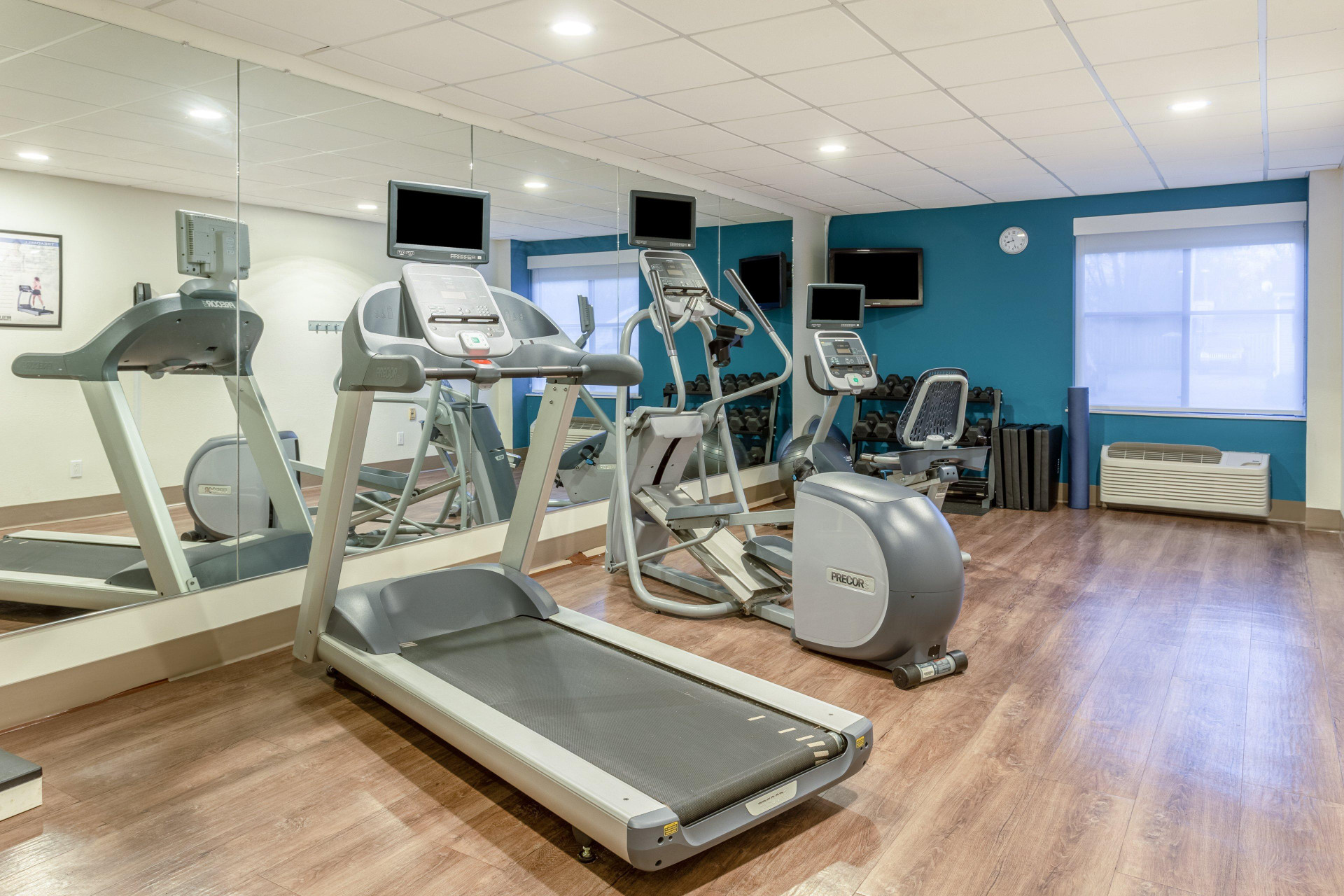 Instalaciones Recreativas Holiday Inn Express & Suites Scottsburg by IHG