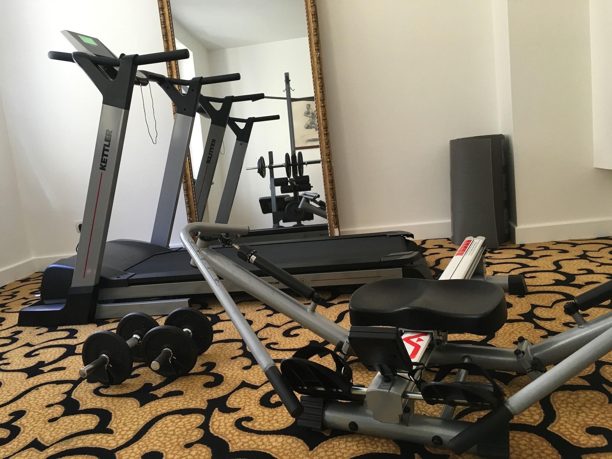 Gimnasio Best Western Plus Monopole Metropole