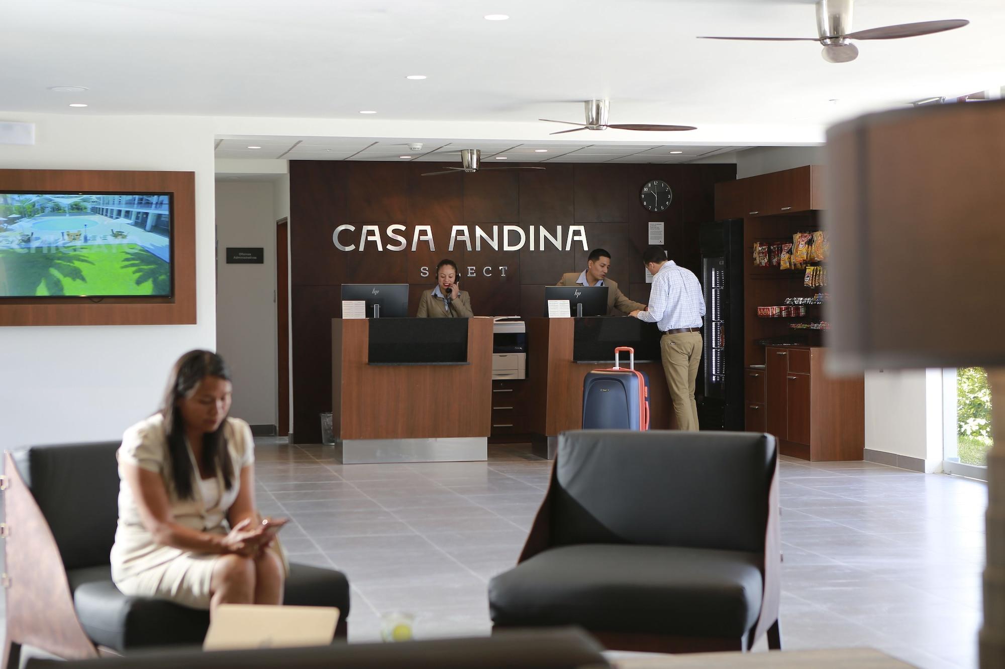 Vista Lobby Casa Andina Select Moquegua