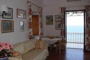 Alquiler Vacacional - Casa Rossella, charming 1-bedroom house with AC, WiFi in enchanting Amalfi
