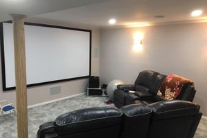 Alquiler Vacacional - Privacy, entertainment, comfort galore 2 BR LR 1BA Home Theater, Pool Table