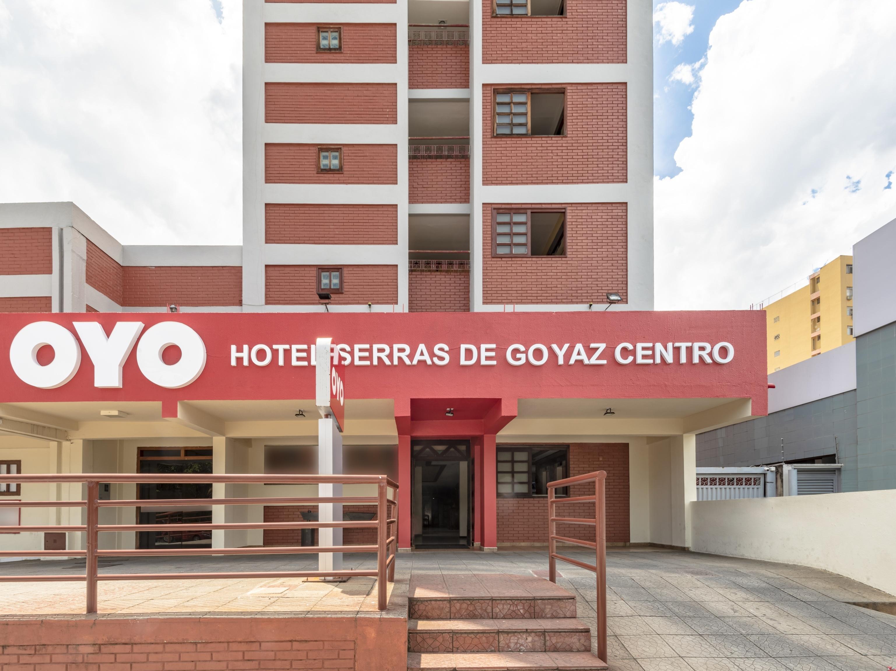 Vista Exterior Rede Andrade Goiânia Centro