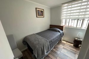 Alquiler Vacacional - Cómodo y Renovado Frente al Mar, Descansa y Disfruta de una Gran Ubicación