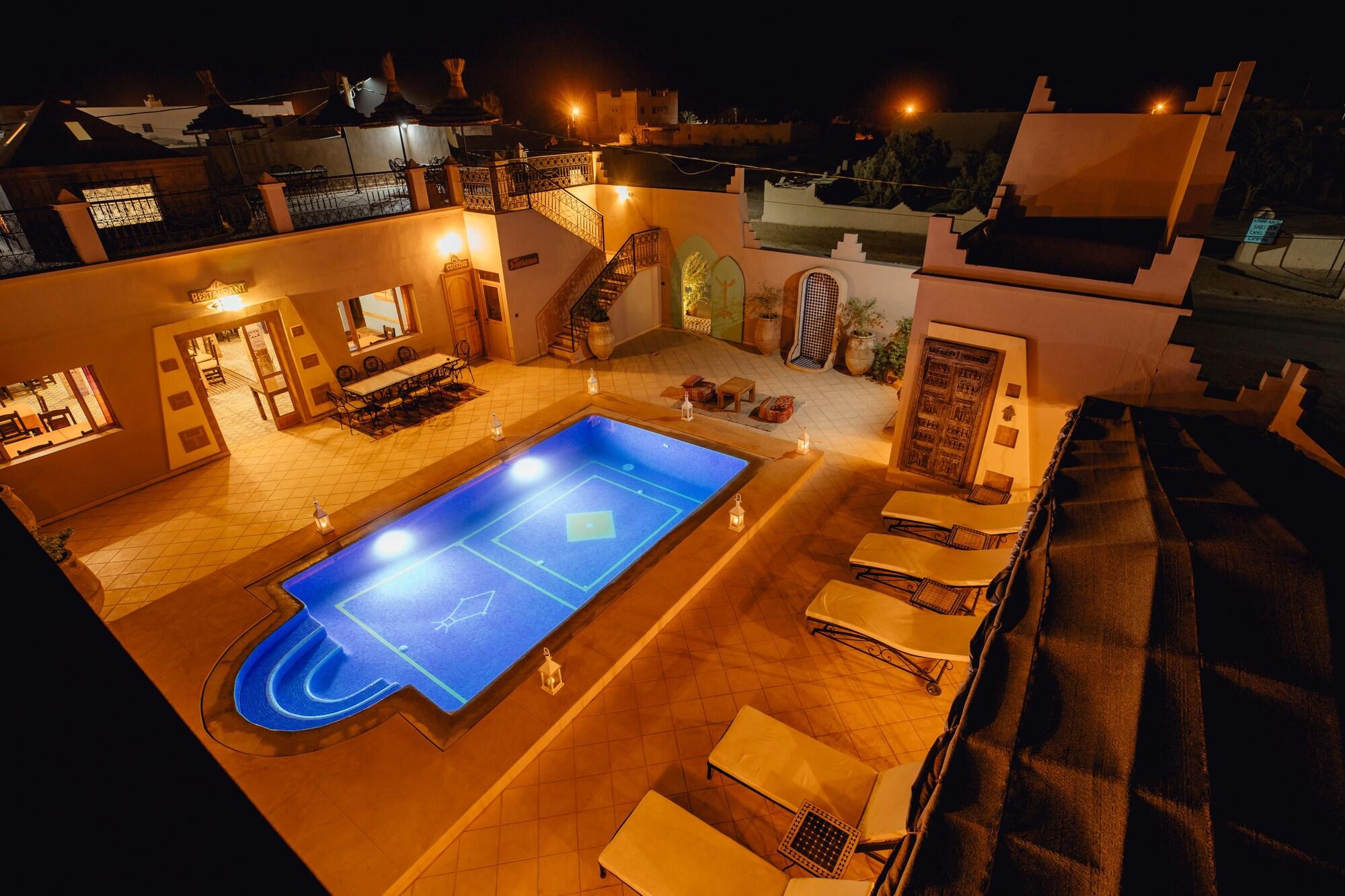Vista Exterior Hassilabiad Appart Hotel