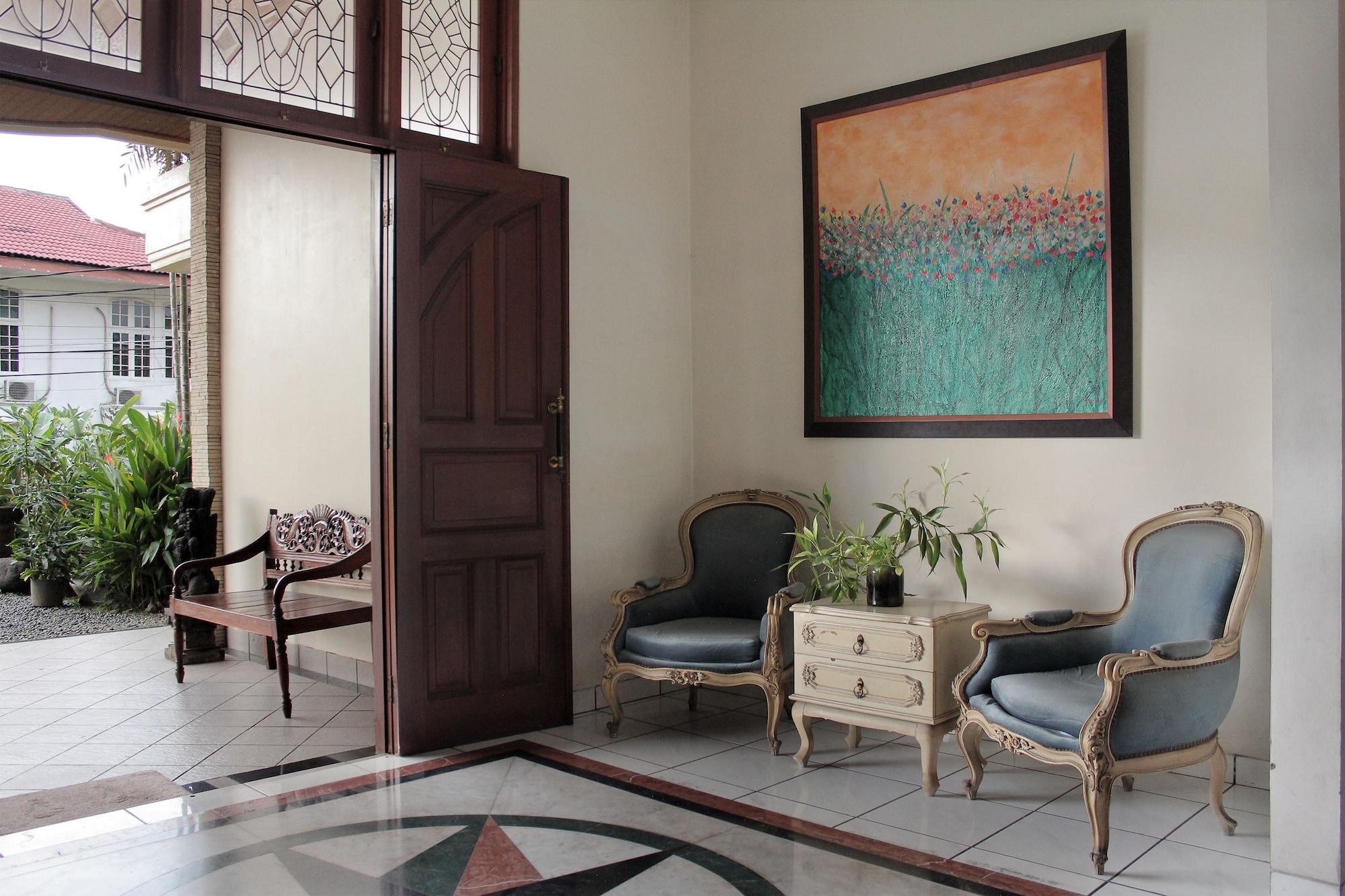 Vista Lobby Hotel O Puri Lotus