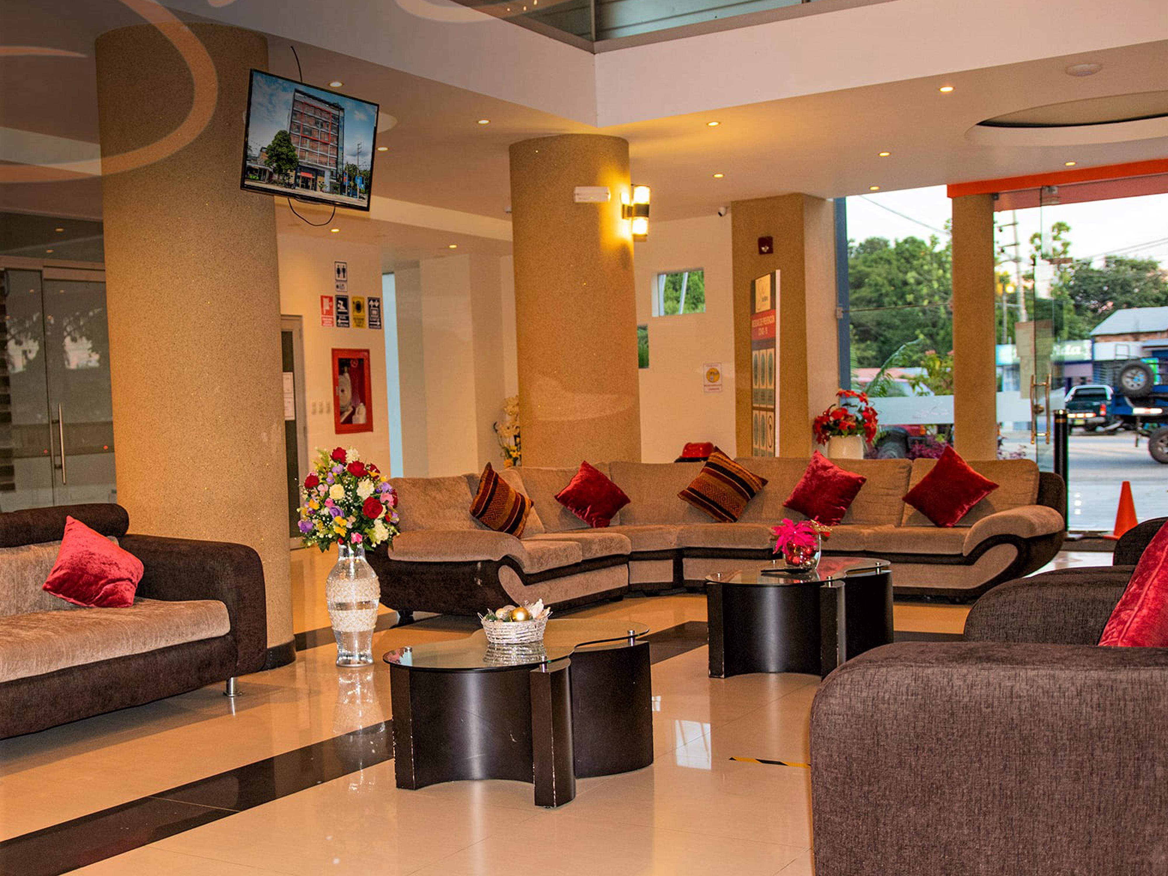 Vista Lobby Hotel San Marino