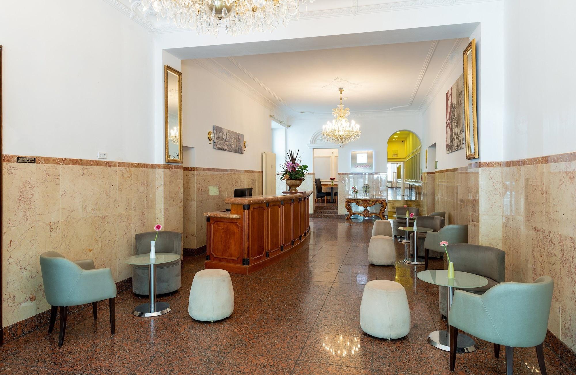 Vista Lobby Leonardo Hotel Berlin KU'DAMM