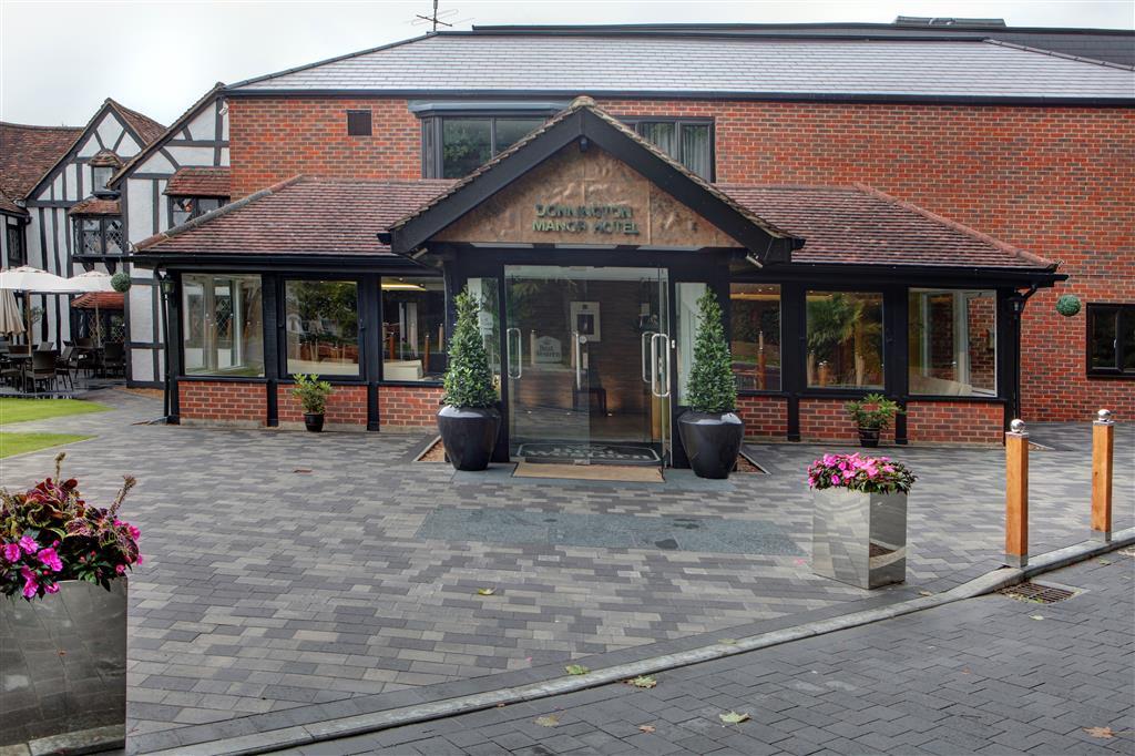 Vista Exterior Donnington Manor Hotel