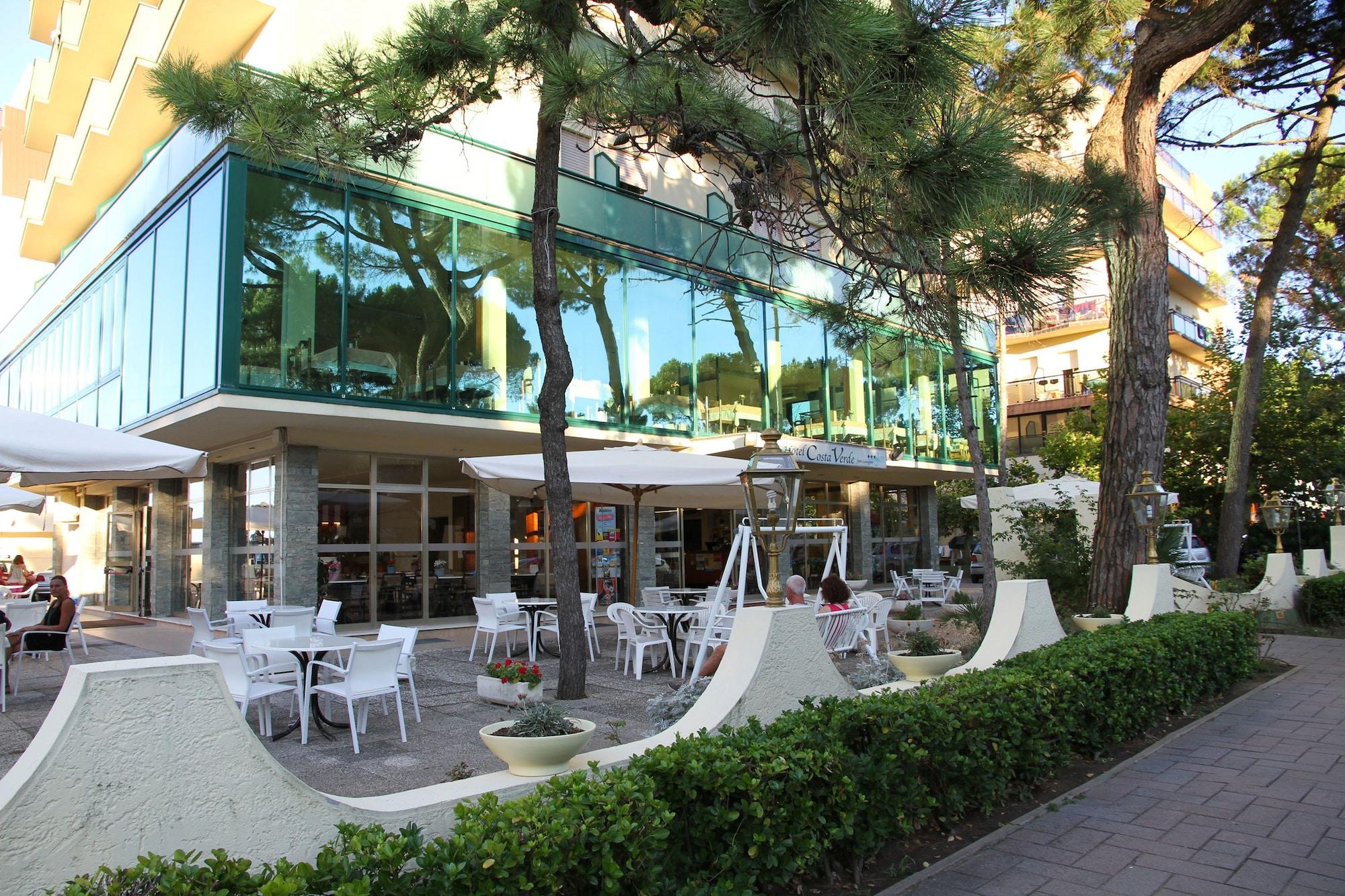 Vista Exterior Hotel Costa Verde