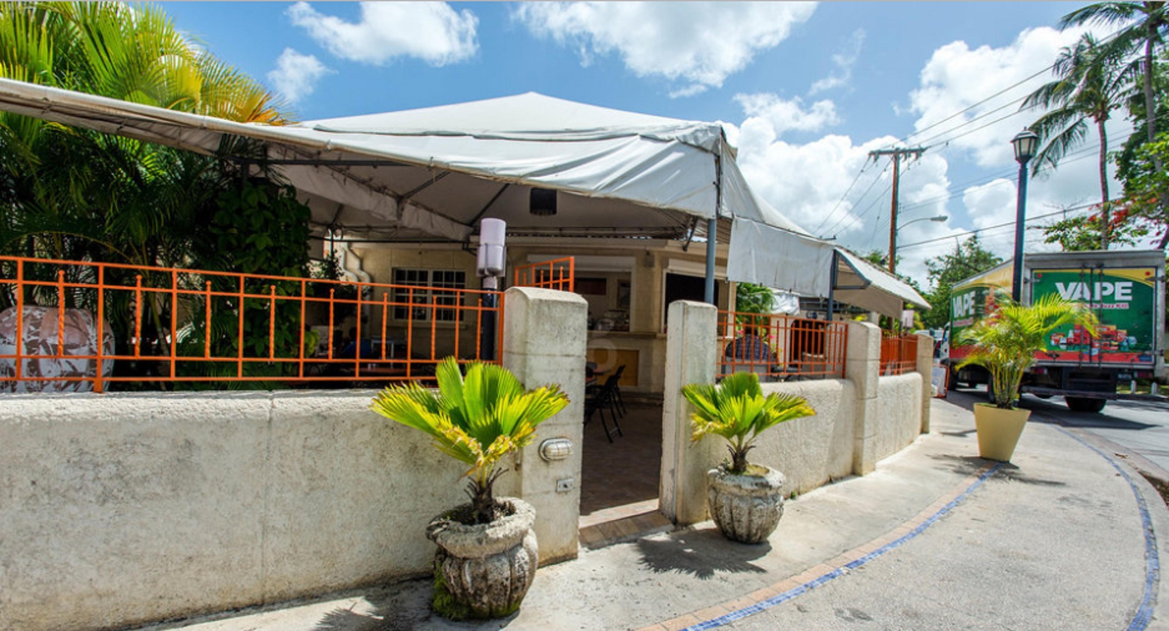 Vista Exterior Ocean 15 Hotel