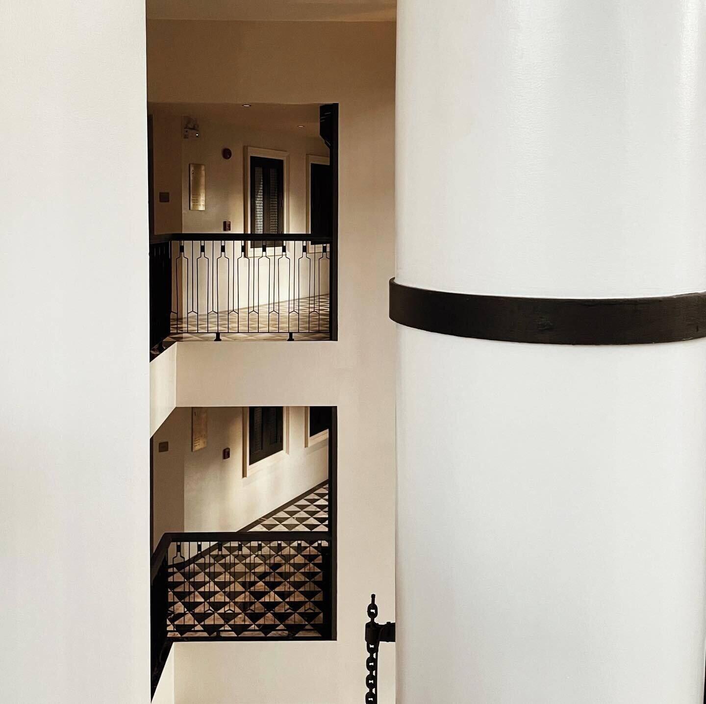 Varios Hotel Verdigris