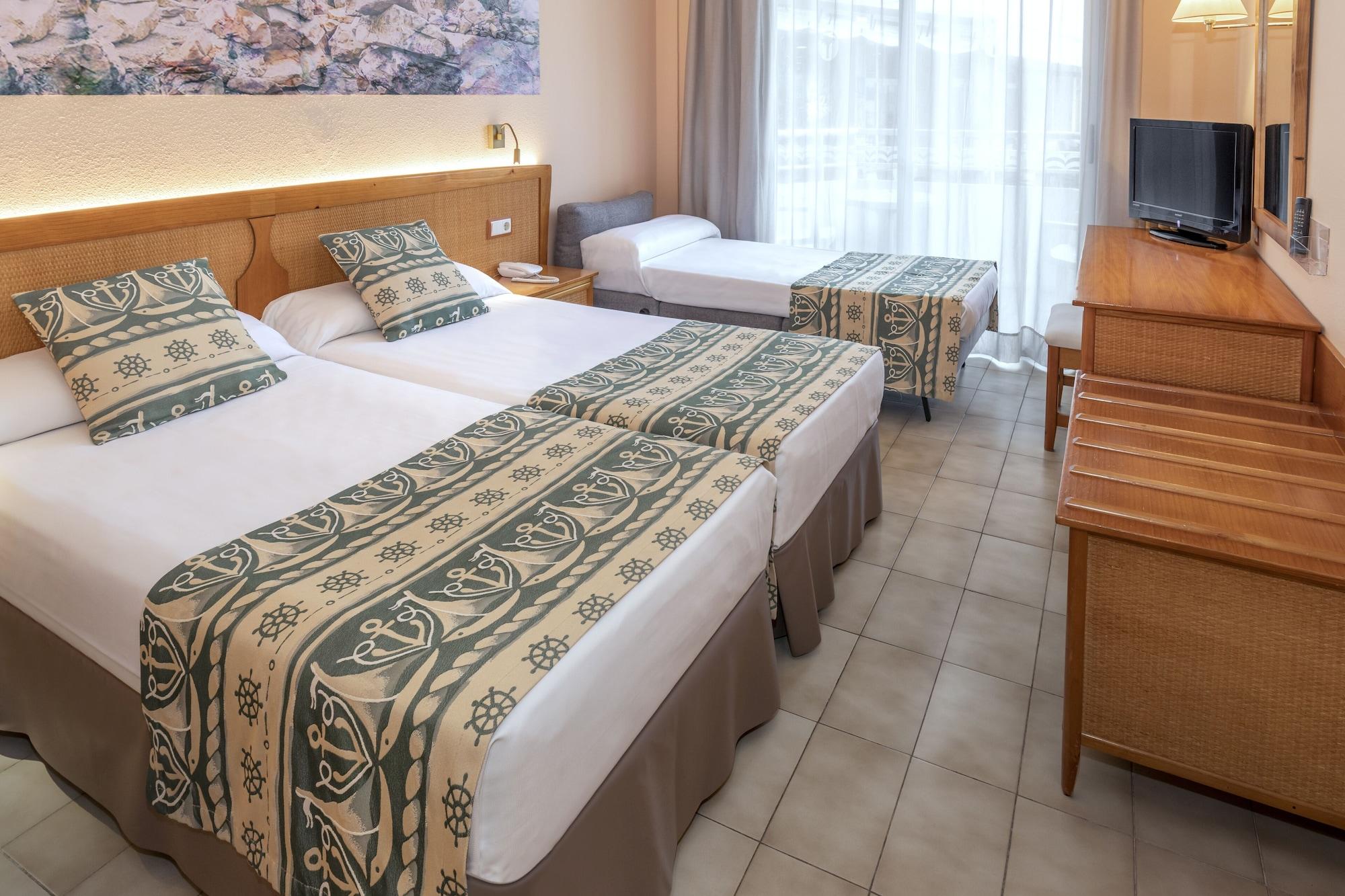 Habitación Hotel GHT Oasis Tossa & Spa