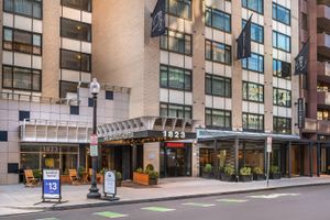 Alojamiento - The Quincy, an Ascend Collection Hotel