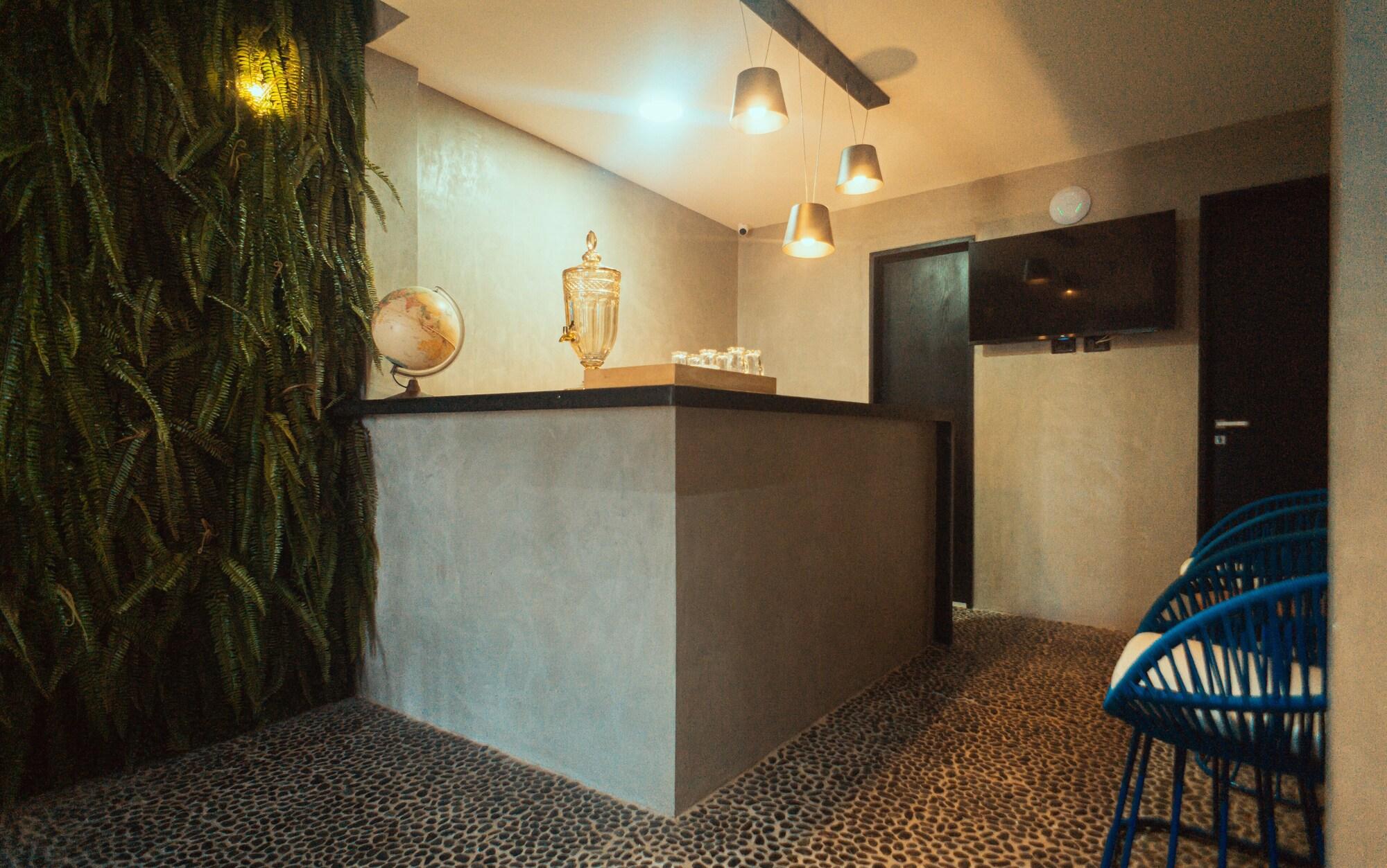 Vista Lobby Marilyn Pousada