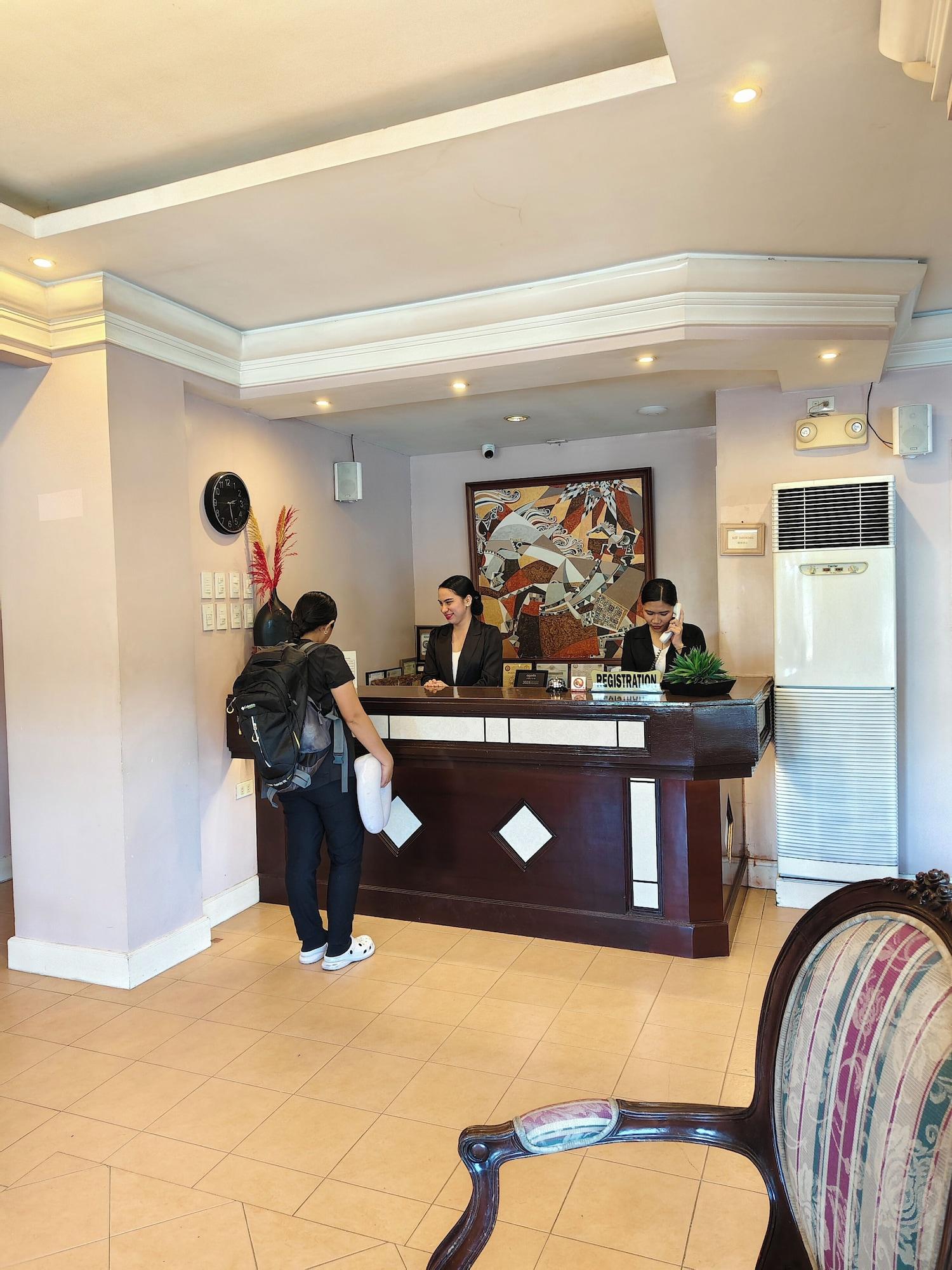 Vista Lobby Casa Leticia Business Inn