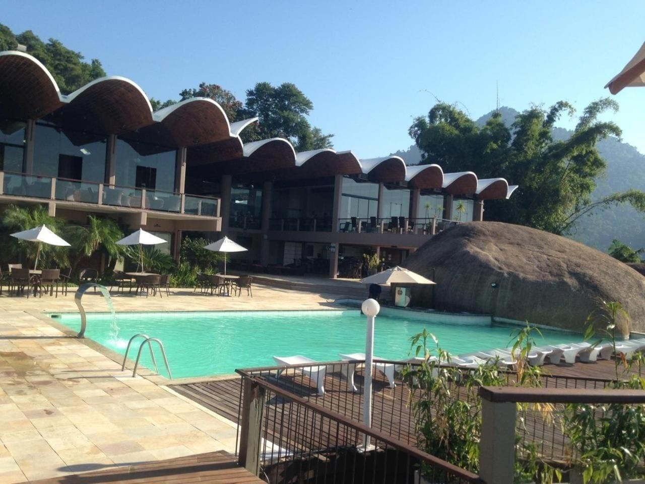 Vista Piscina Flat Angra dos Reis Portogalo