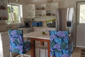 Cabañas - 2 BR, 2 bath, with lovely quiet beach, closeby Avarua town, Tamarind restaurant