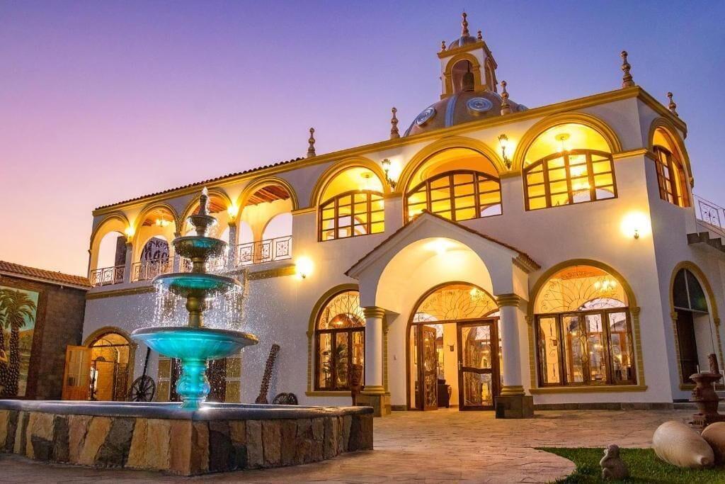 Vista Lobby Hacienda Hotel Macacona
