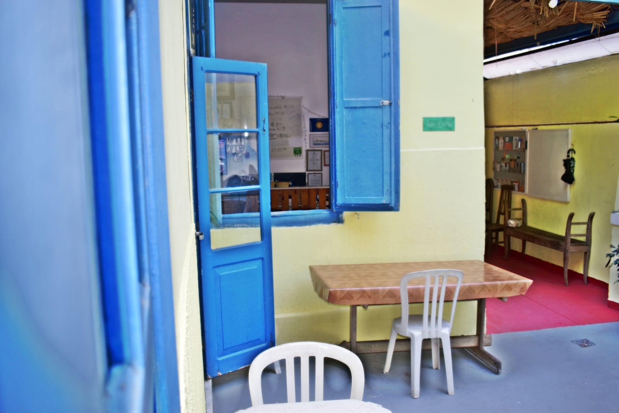 Vista Lobby Brasileranza Hostel