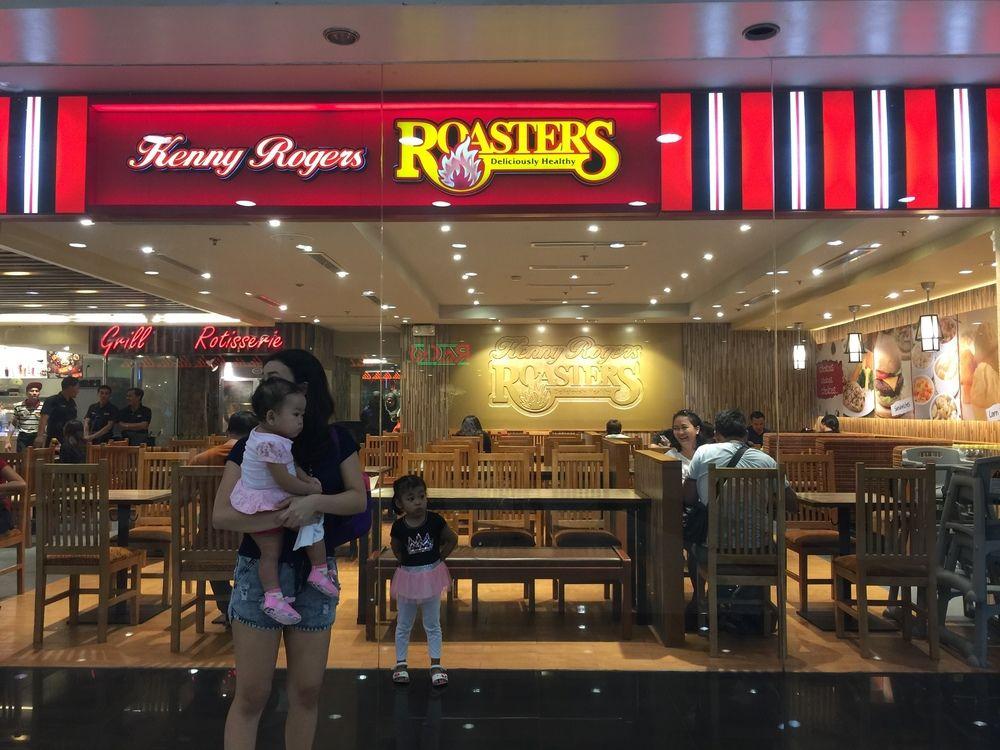 Restaurant Manila Condo Home at Robinsons Place
