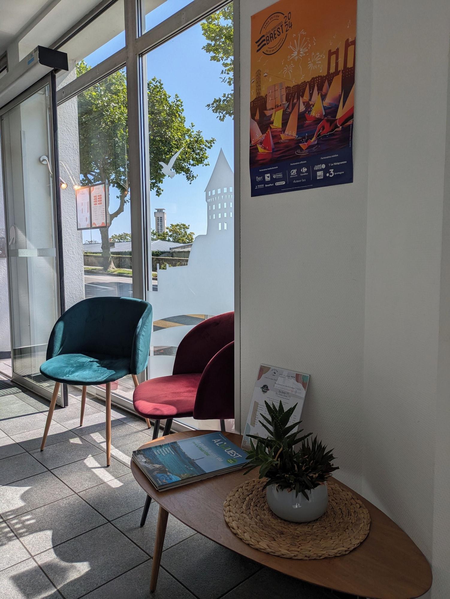 Vista Lobby Hotel de la Gare Brest