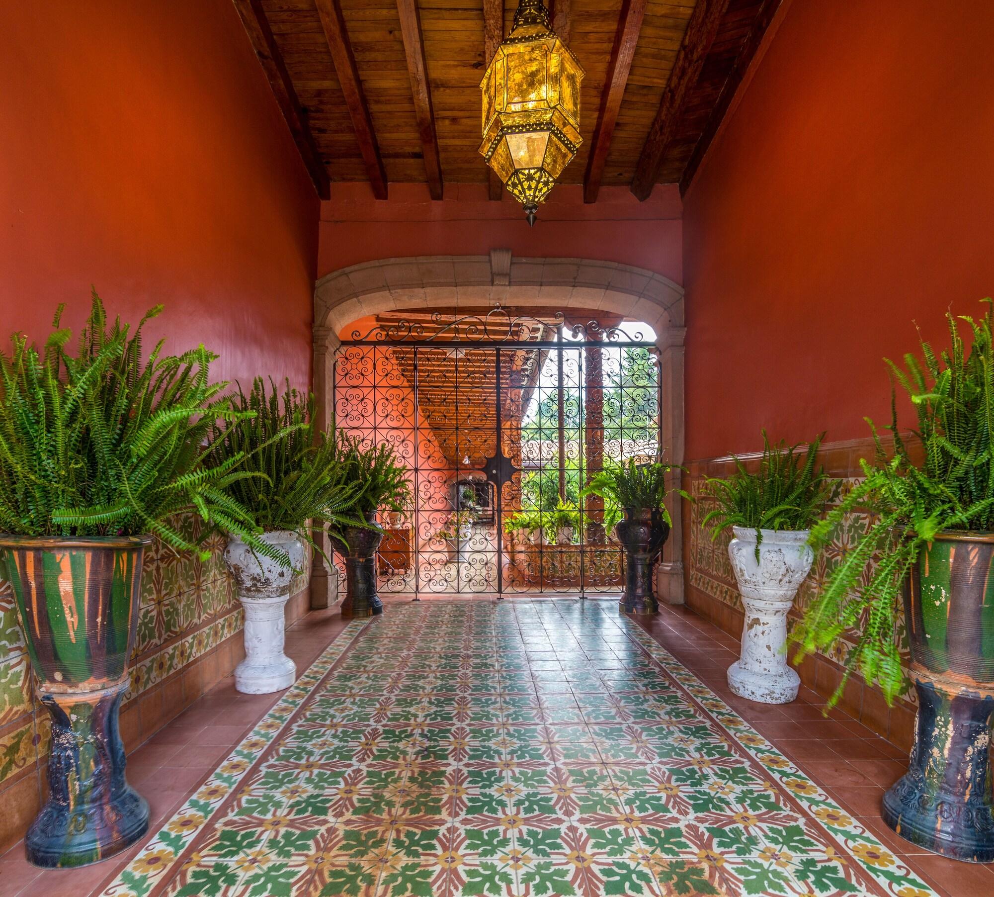 Varios LA CASA B & B