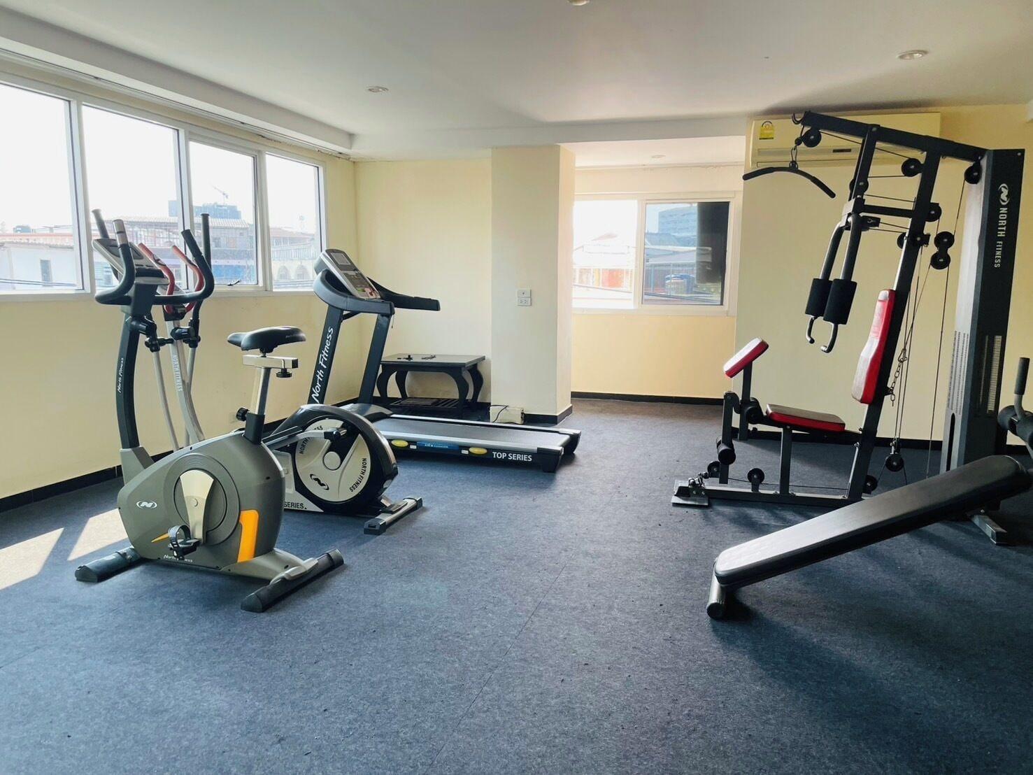 Gimnasio The Grand Day Night