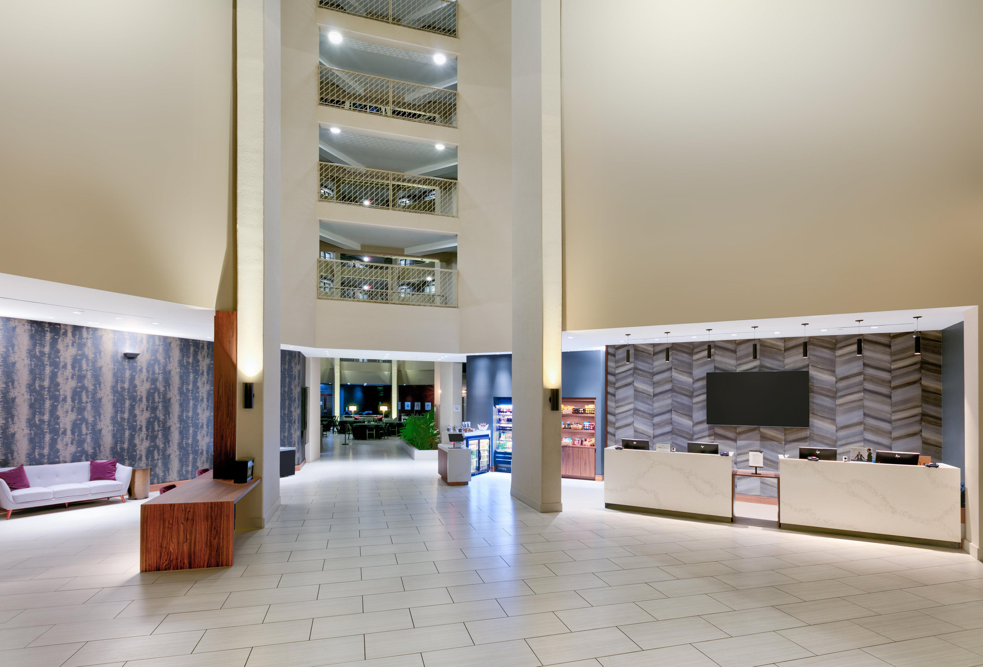 Vista Lobby The Lamar