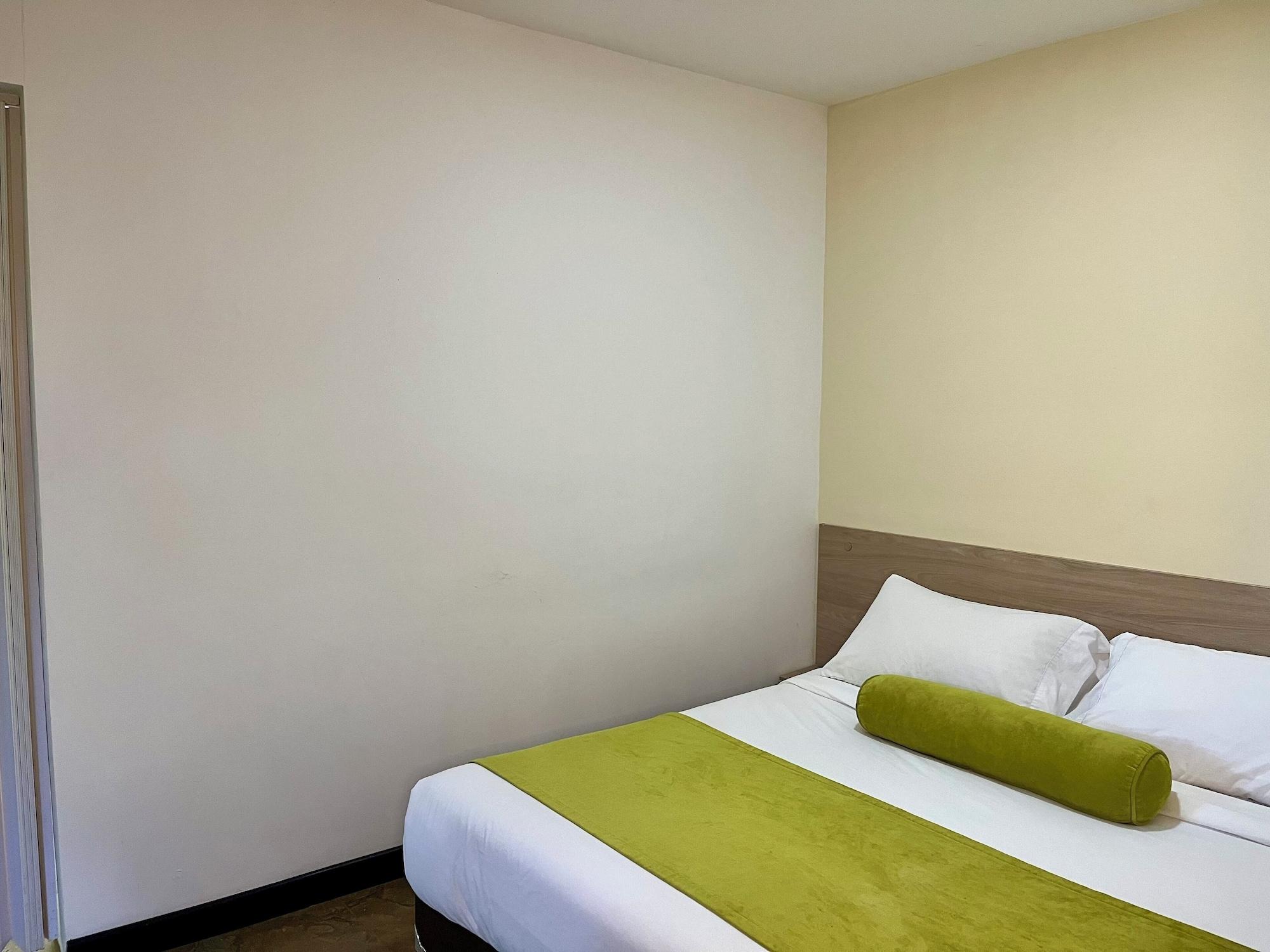 Habitación Room in B&B - Suite Presidencial en Hotel Próximo al Aeropuerto