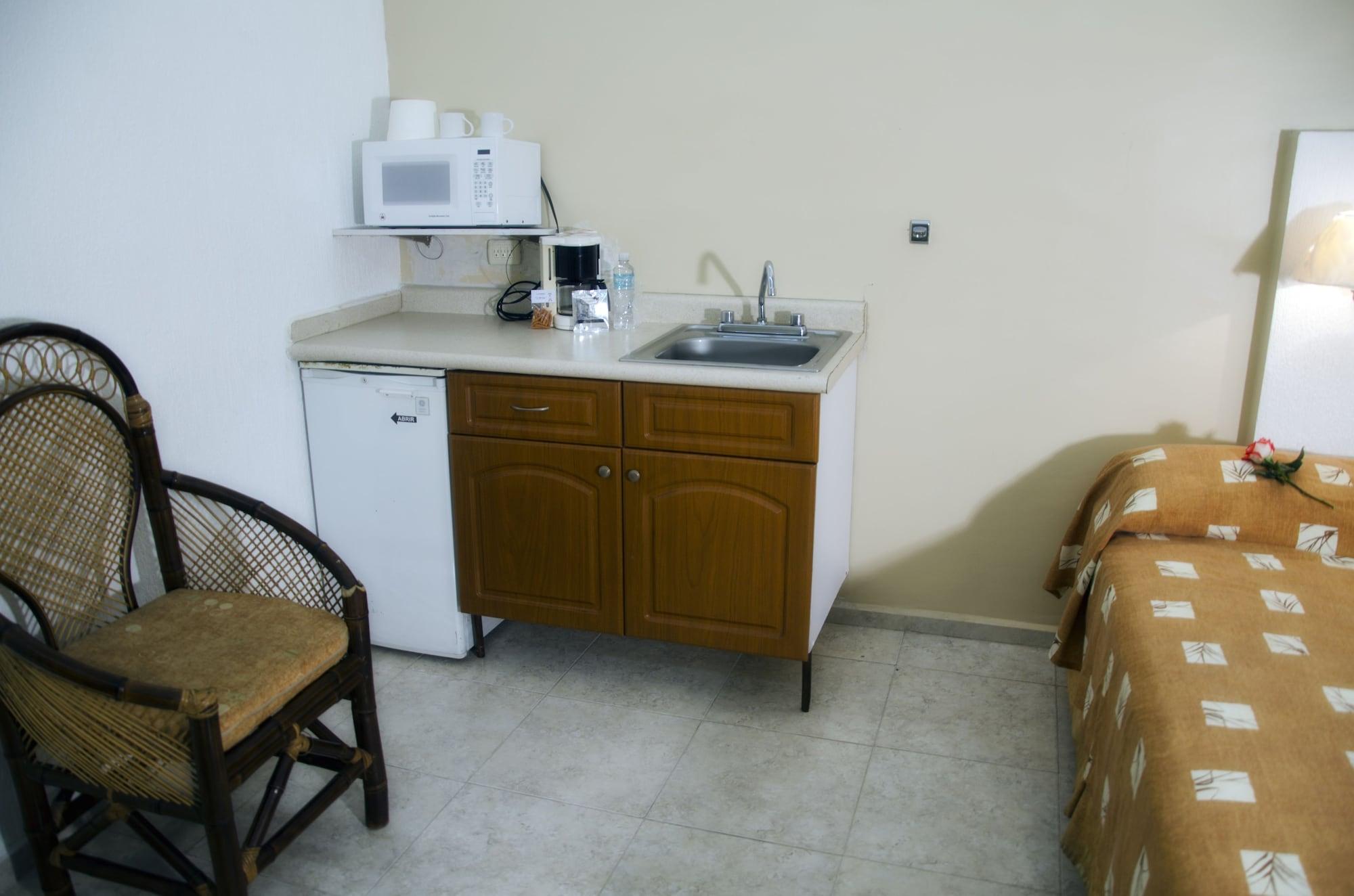 Set de Habitación Palmera Suites