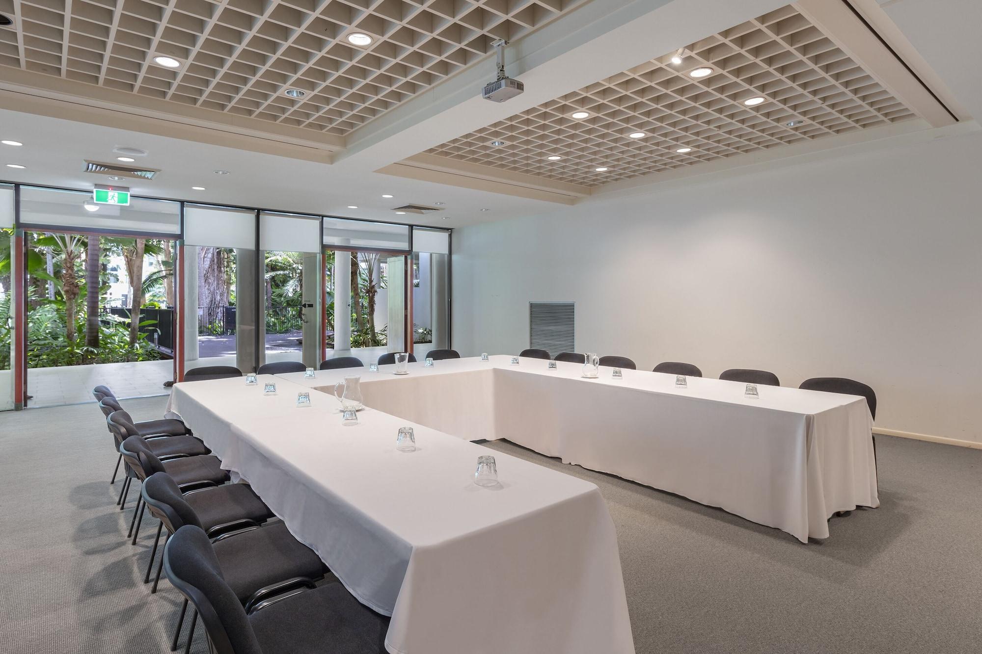 Sala de reuniões Drift Palm Cove