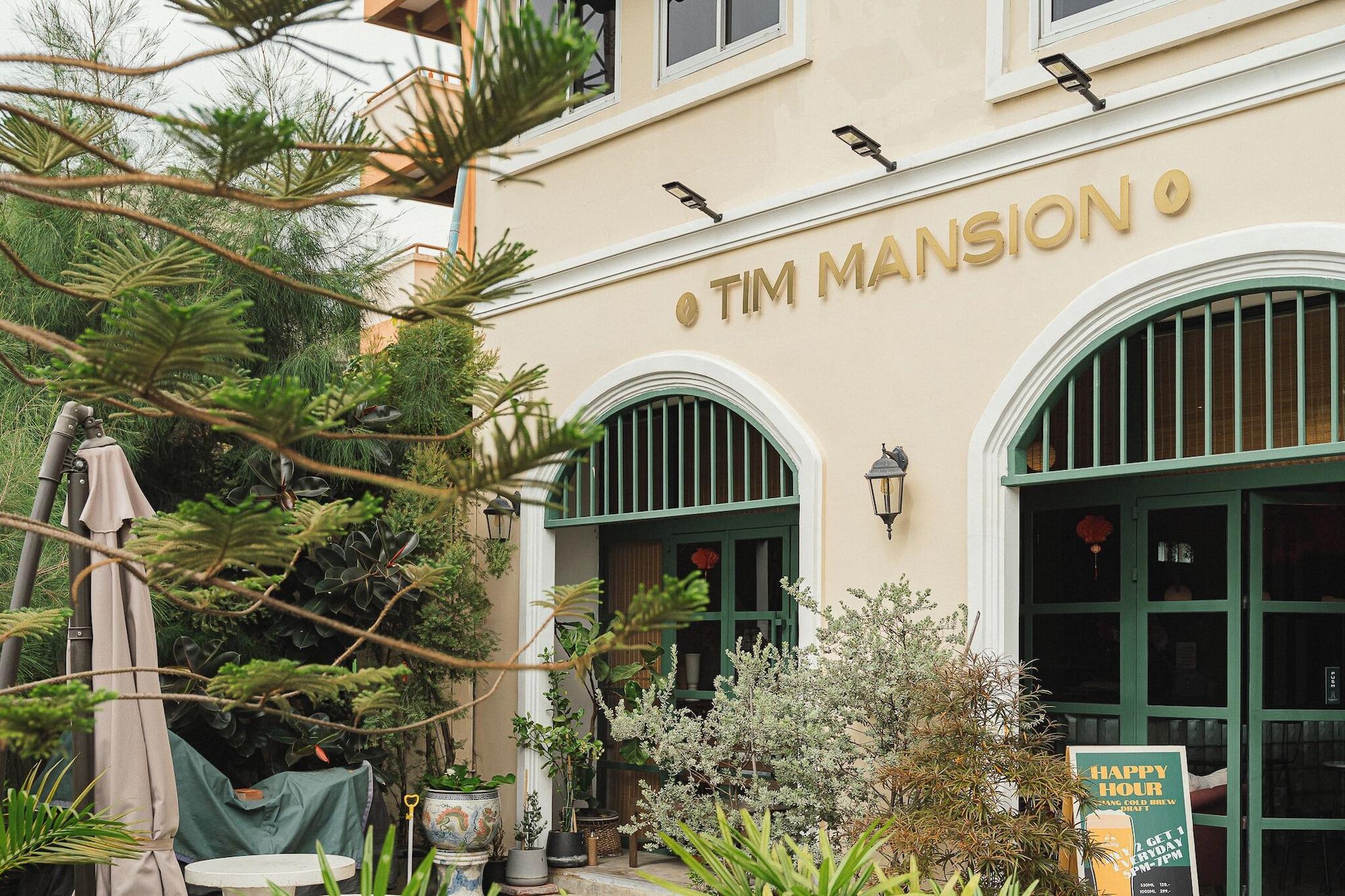 Vista Exterior Tim Mansion