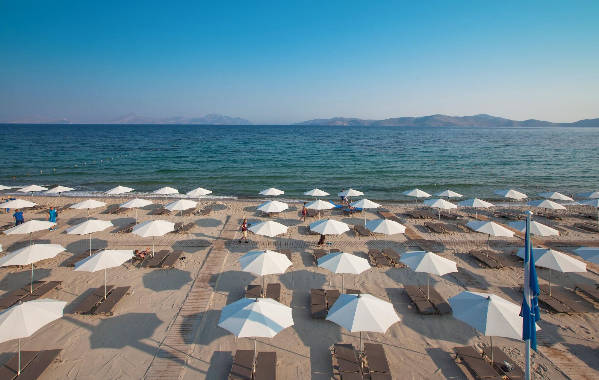 Vista Exterior Caravia Beach Hotel & Bungalows - All Inclusive