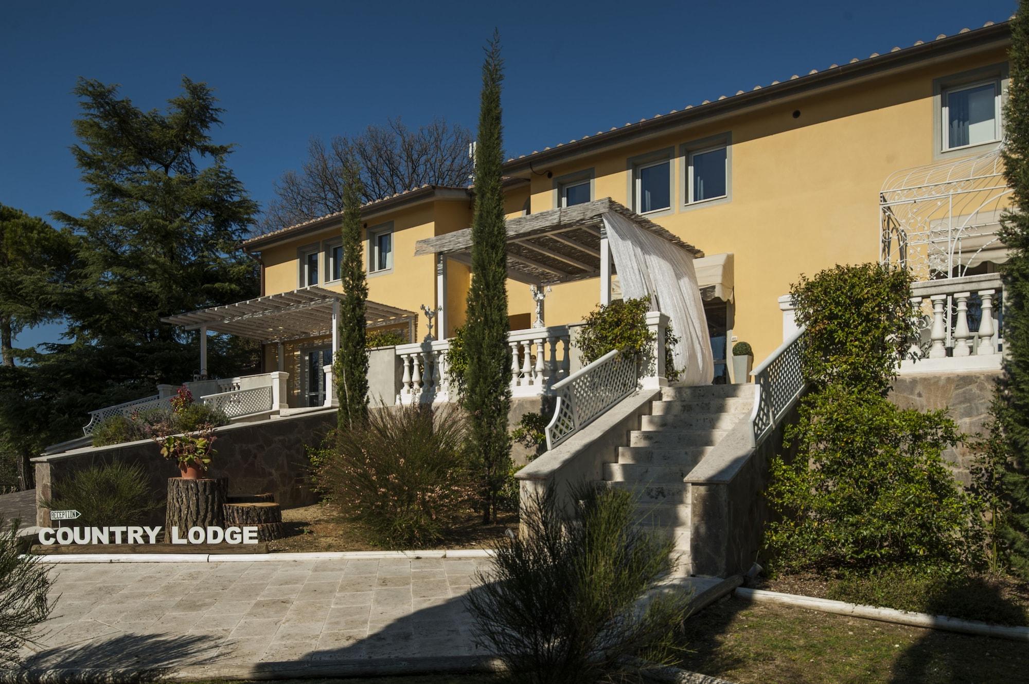 Varios Country Lodge