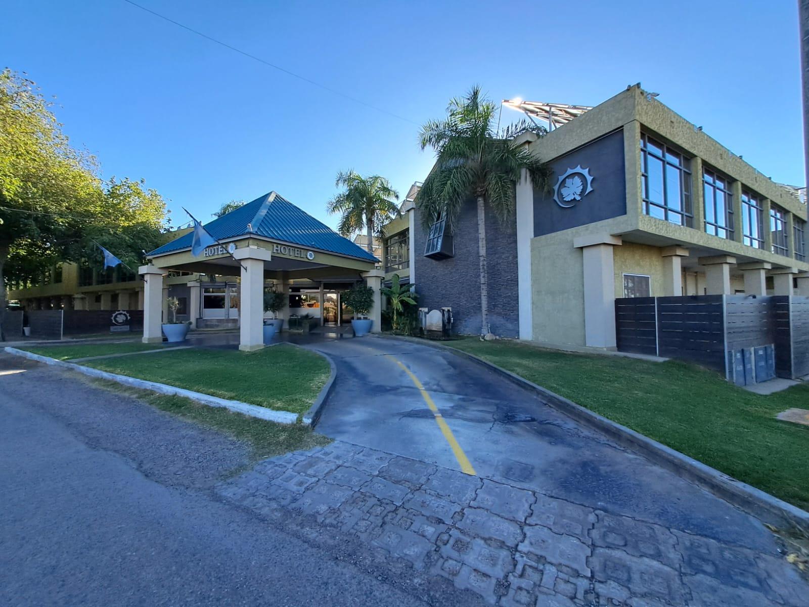 Vista Exterior Hotel Viñas Del Sol