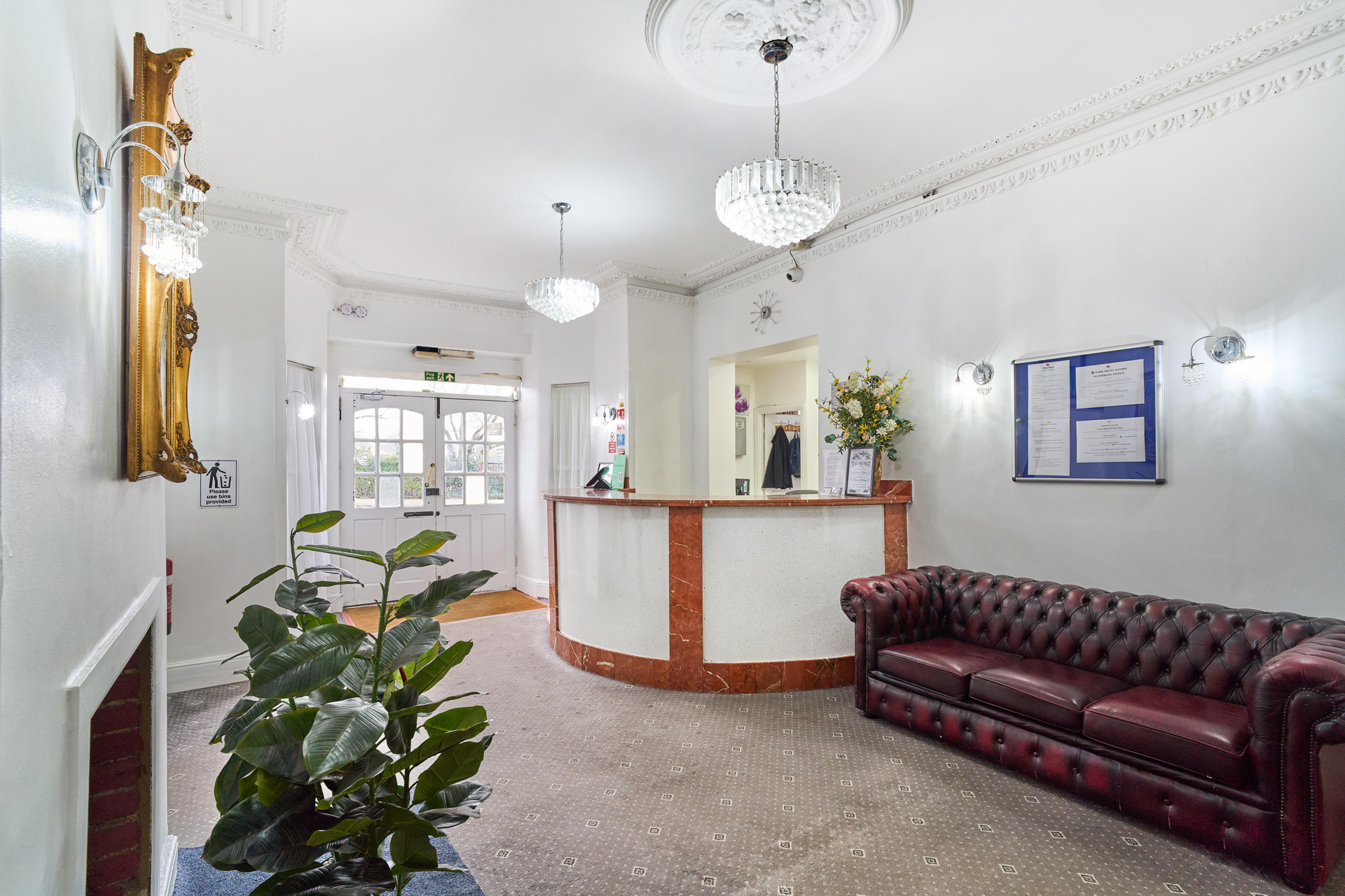 Vista Lobby Park Hotel