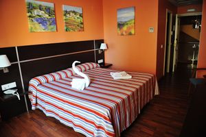 Alojamiento - Hotel Monterrey Costa