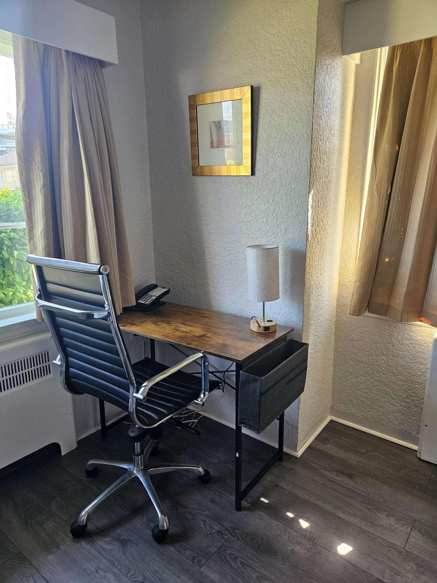 Set de Habitación 2400 Motel