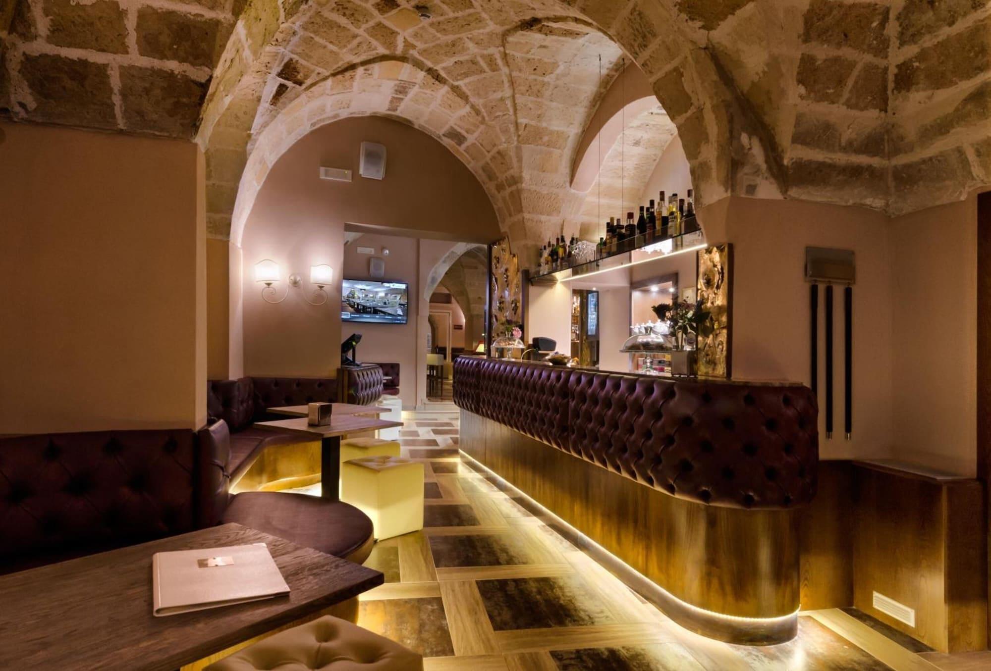 Bar/Salón Le Club Boutique Hotel