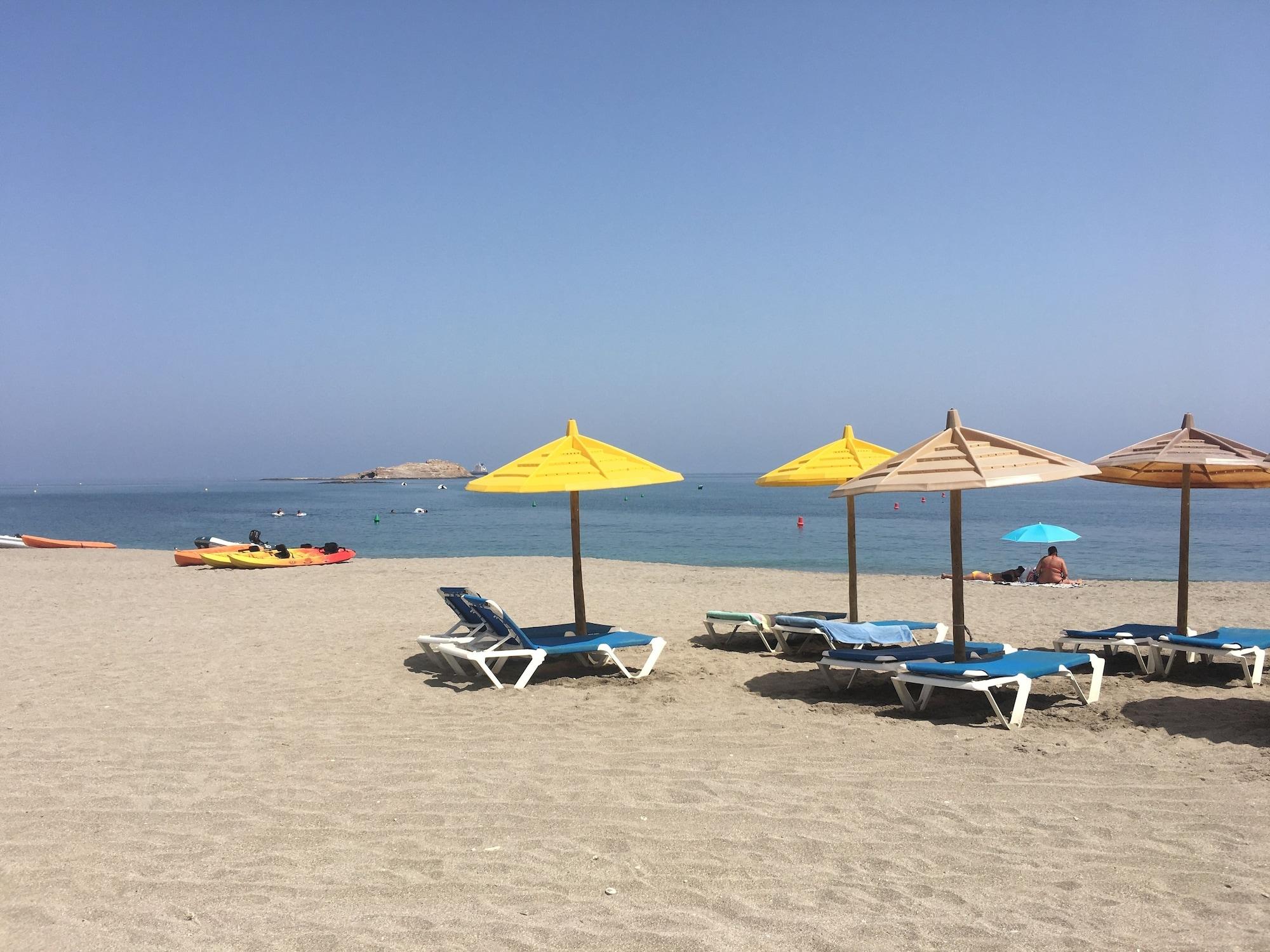 Instalaciones Recreativas Hostal La Isla