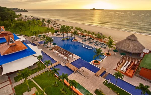 Grand Decameron Panamá, A Trademark All-Inclusive Resort