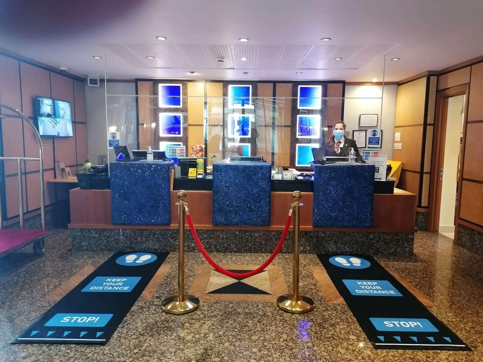 Vista Lobby Grange Lancaster Hotel