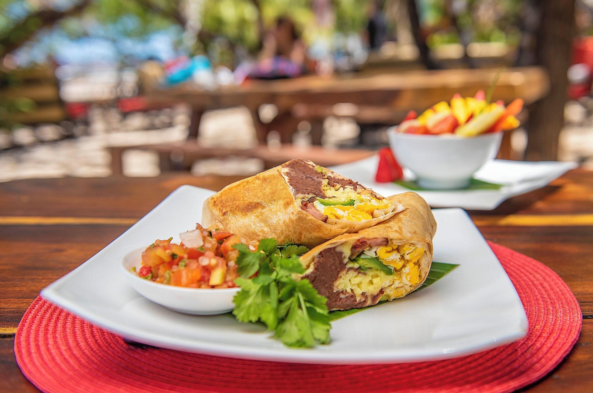 Restaurant Ocho Artisan Bungalows - Adults only
