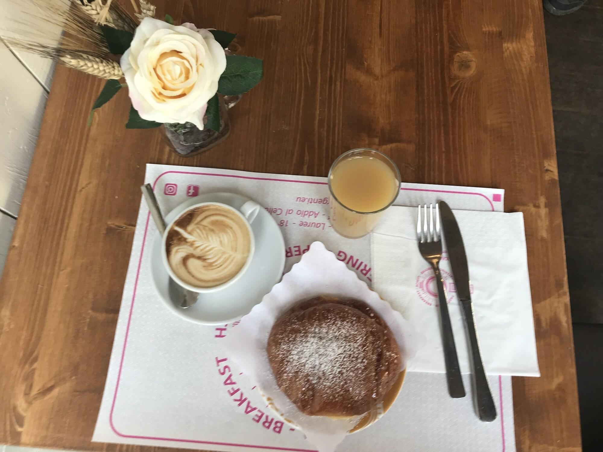 Bar/Salón Gardenia Suite