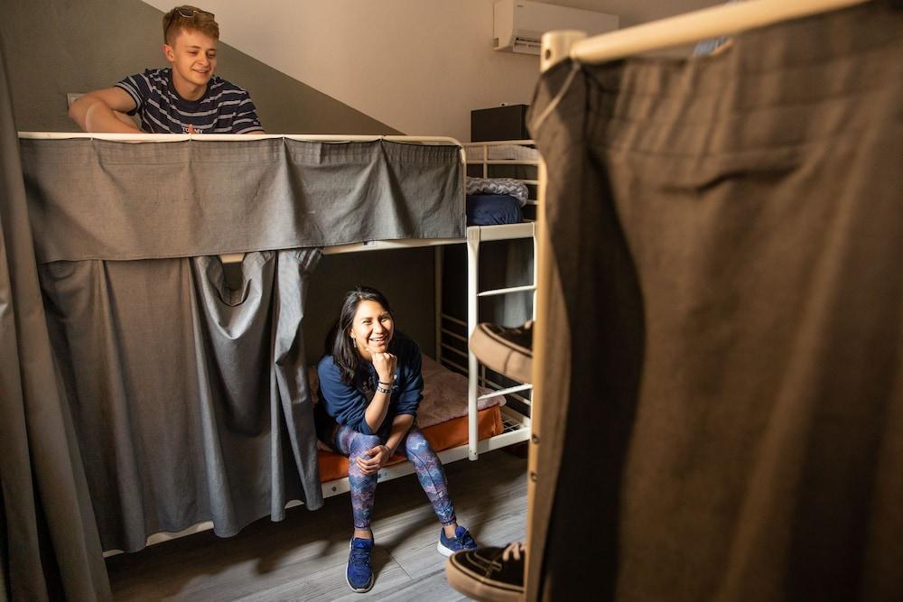 Hotel Hostel One Paralelo