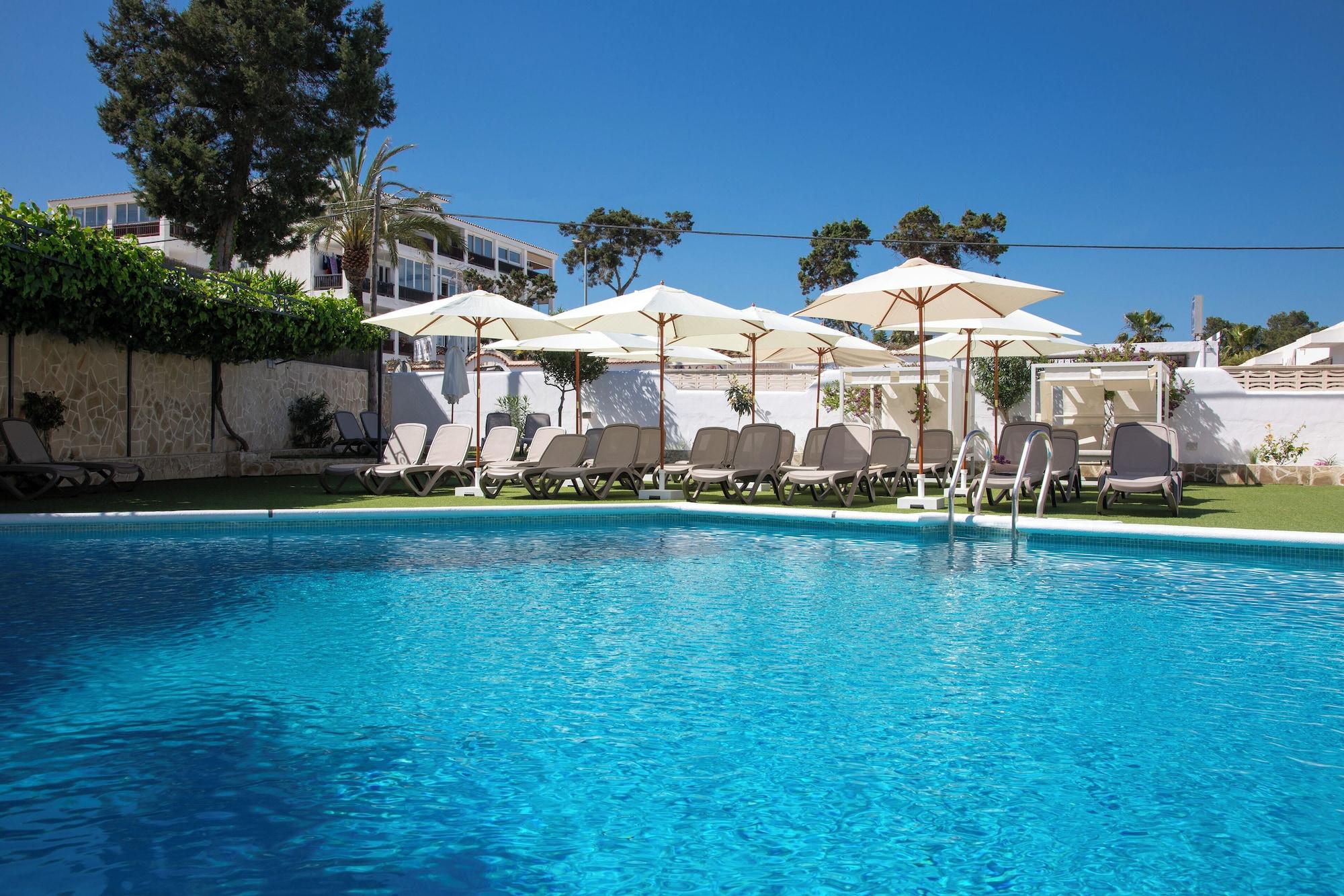 Varios Casual Bahía Ibiza Hotel