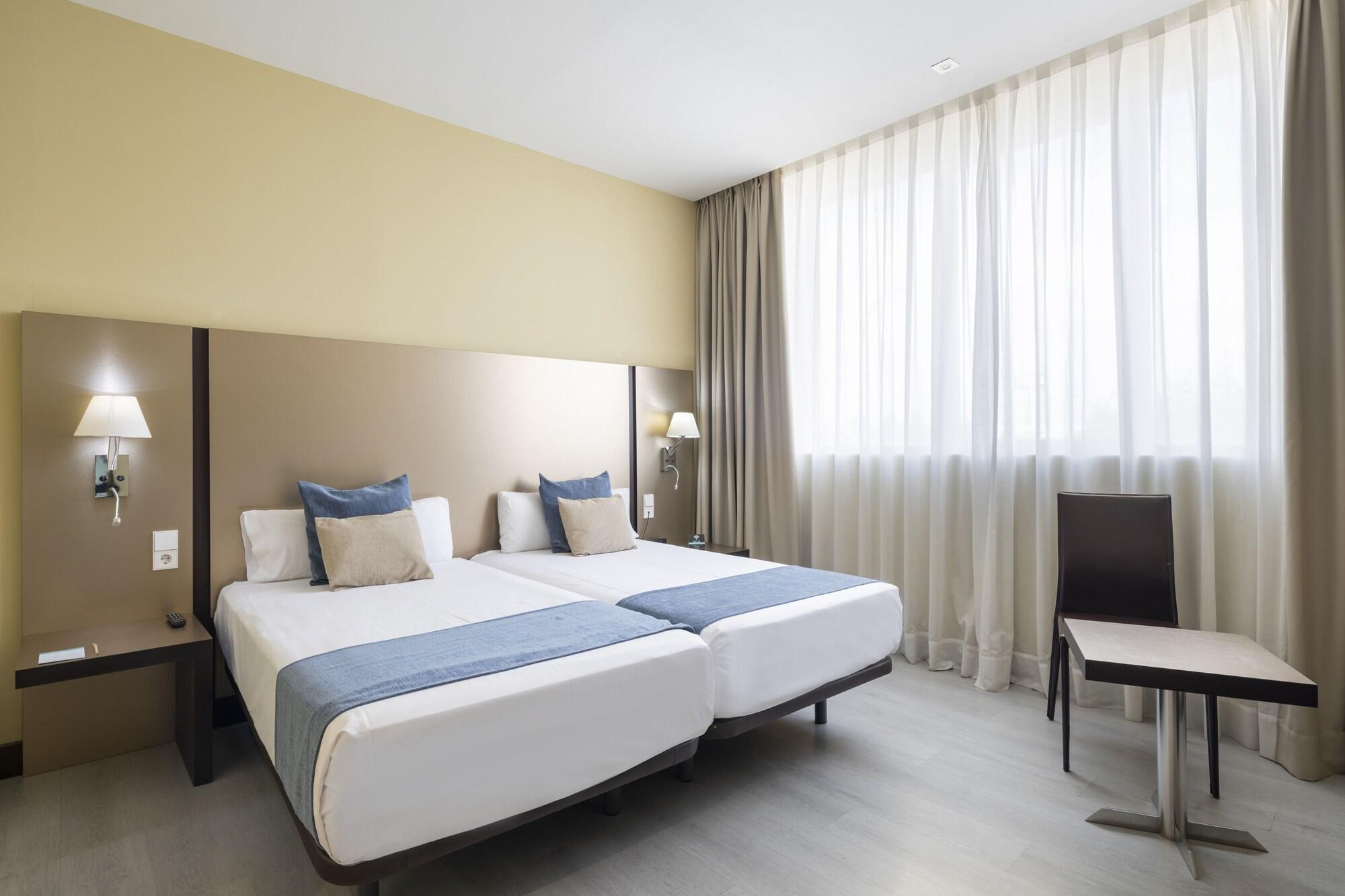 Equipamiento de Habitación Hotel Route 42