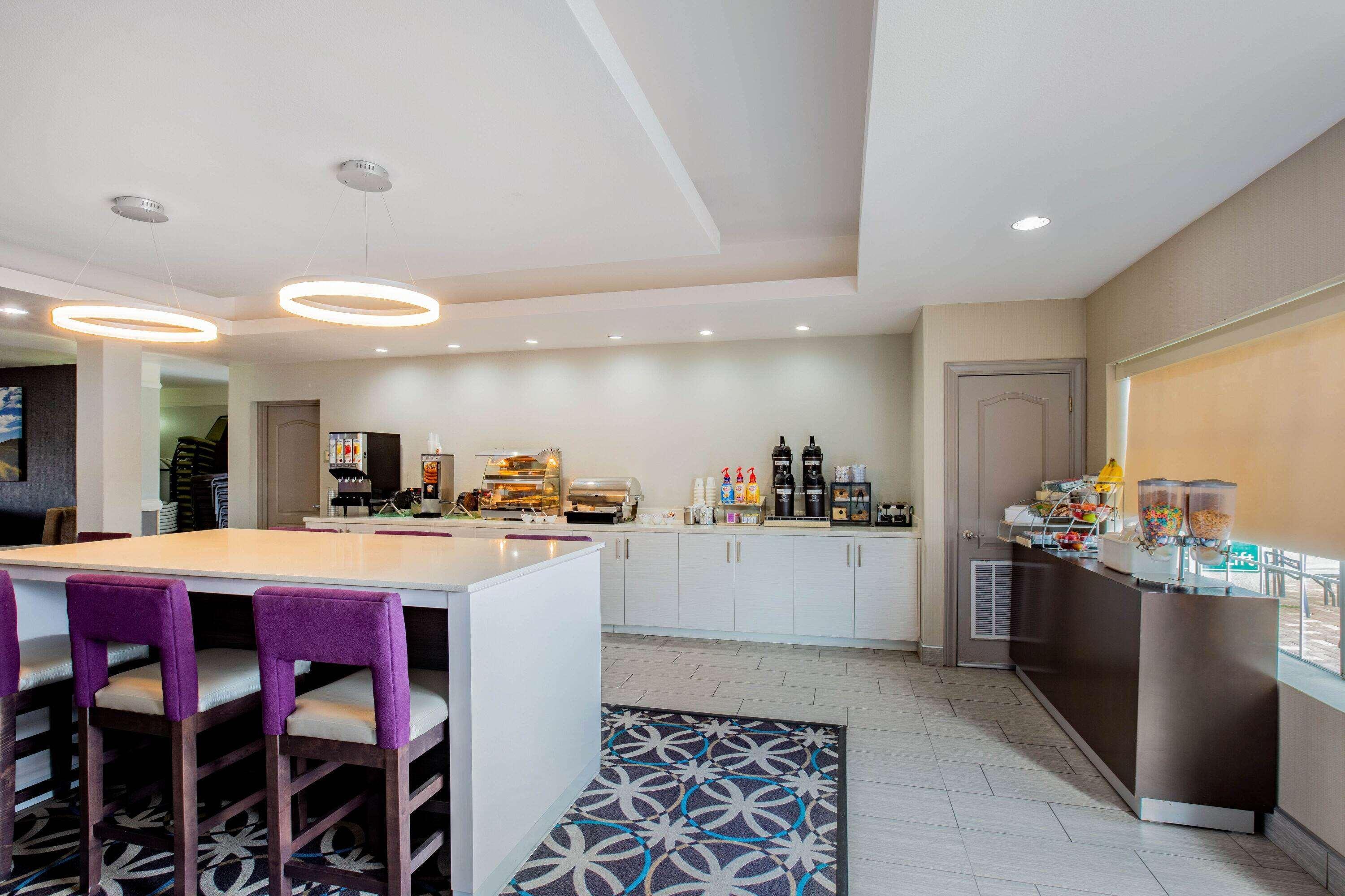 Restaurant La Quinta Inn & Suites by Wyndham Mission at West McAllen