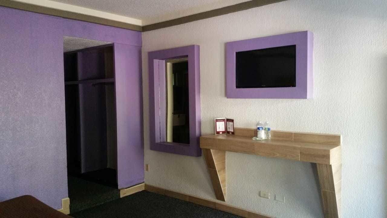 Set de Habitación Hotel Azteca Inn