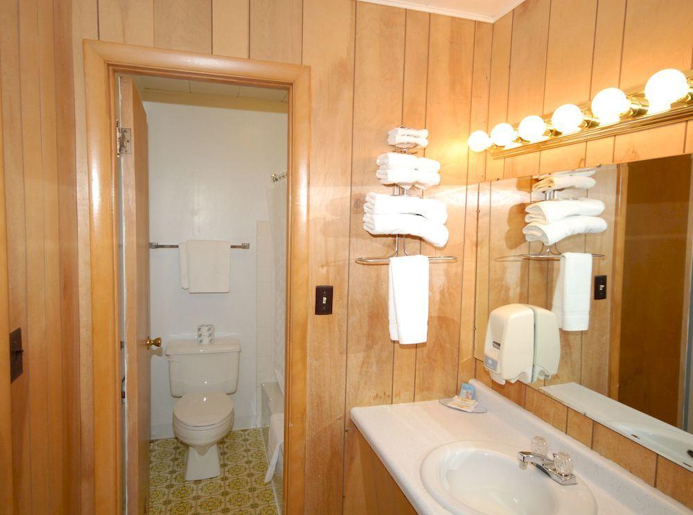 Equipamiento de Habitación Wayside Motel